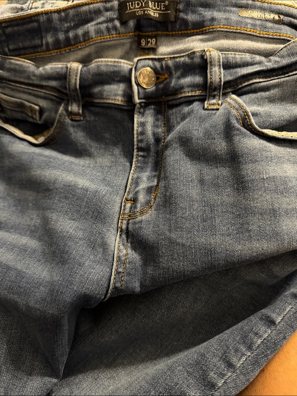 Judy Blue Medium Blue Denim Jeans with Contrast Stitching